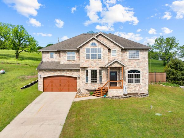 170 White Oak Circle, Walnut Shade, MO 65771