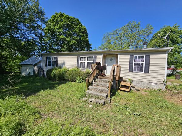 509 E Main Street , Humansville, MO 65674