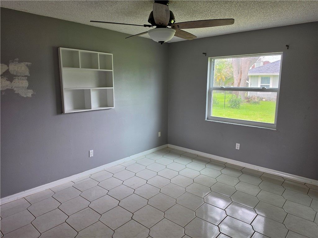2080 Elmhurst Road, Port Saint Lucie, FL 34952 Photo