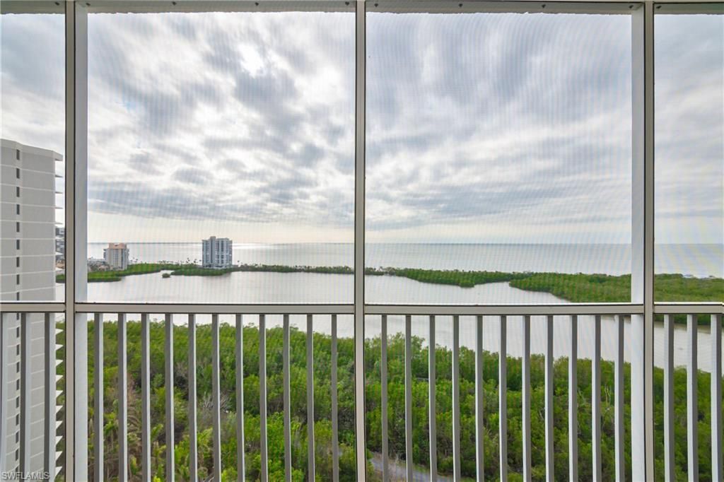 5550 Heron Point Dr, Unit 1804, Naples, FL 34108 Photo