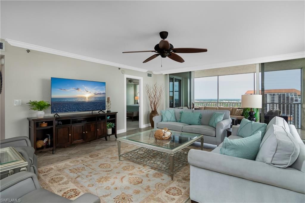 5550 Heron Point Dr, Unit 1804, Naples, FL 34108 Photo