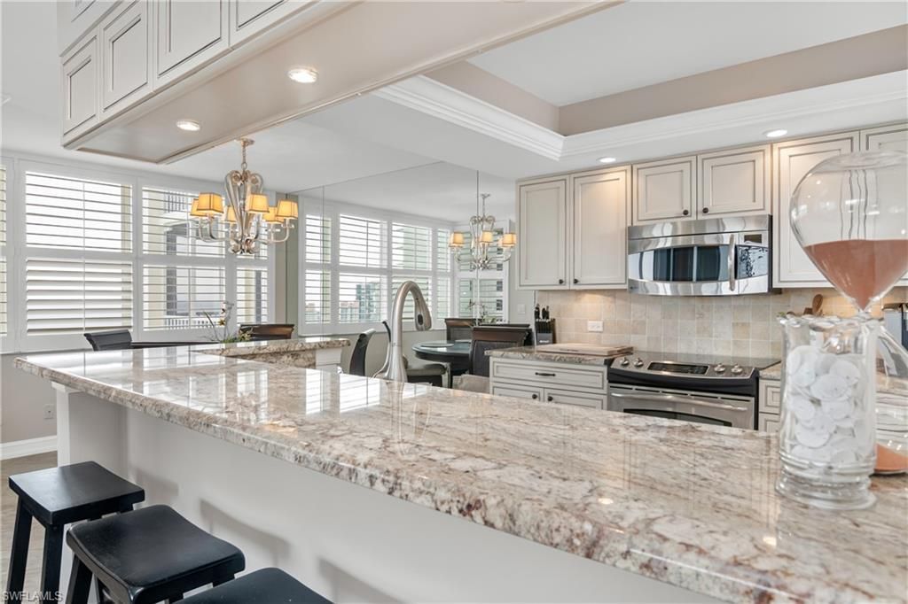 5550 Heron Point Dr, Unit 1804, Naples, FL 34108 Photo