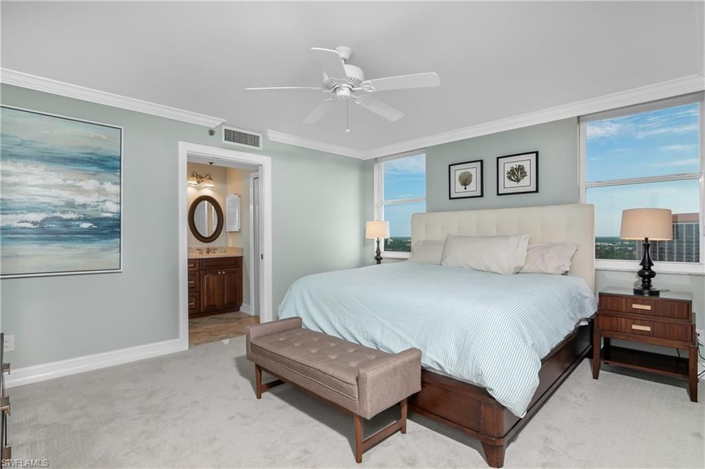 5550 Heron Point Dr, Unit 1804, Naples, FL 34108 Photo