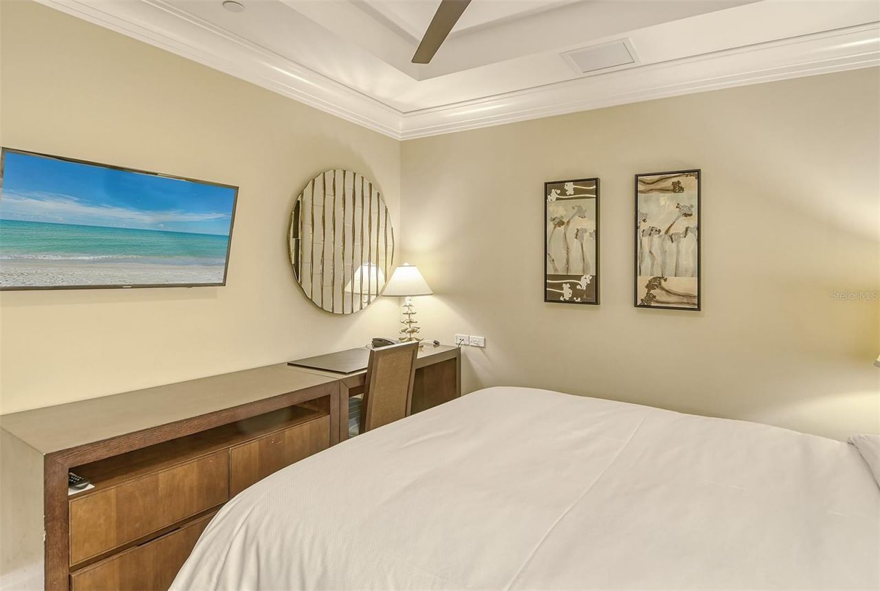 915 Seaside Drive , Unit 312, Weeks, Sarasota, FL 34242 Photo