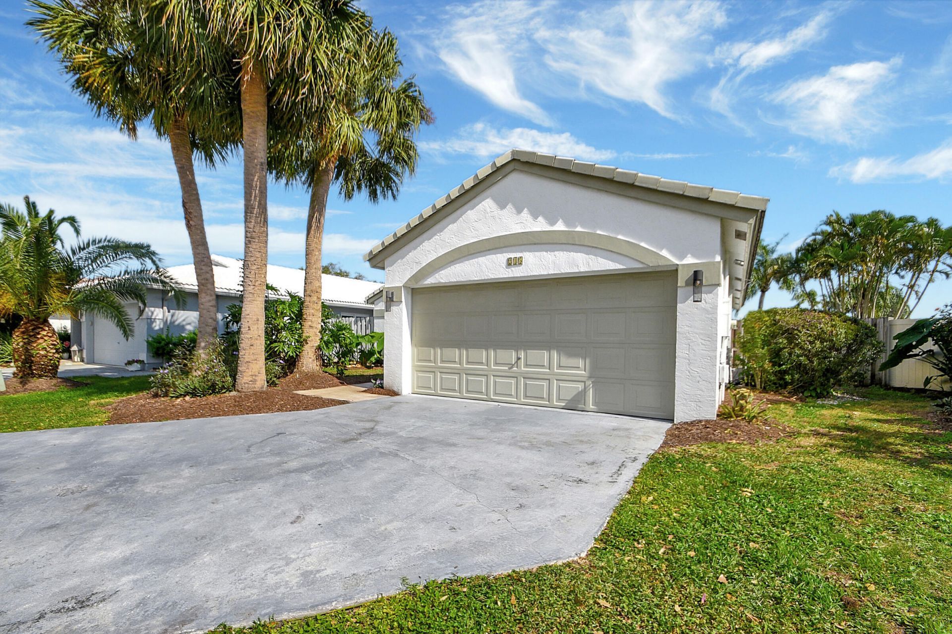 215 NW 40th Avenue, Delray Beach, FL 33445 Photo