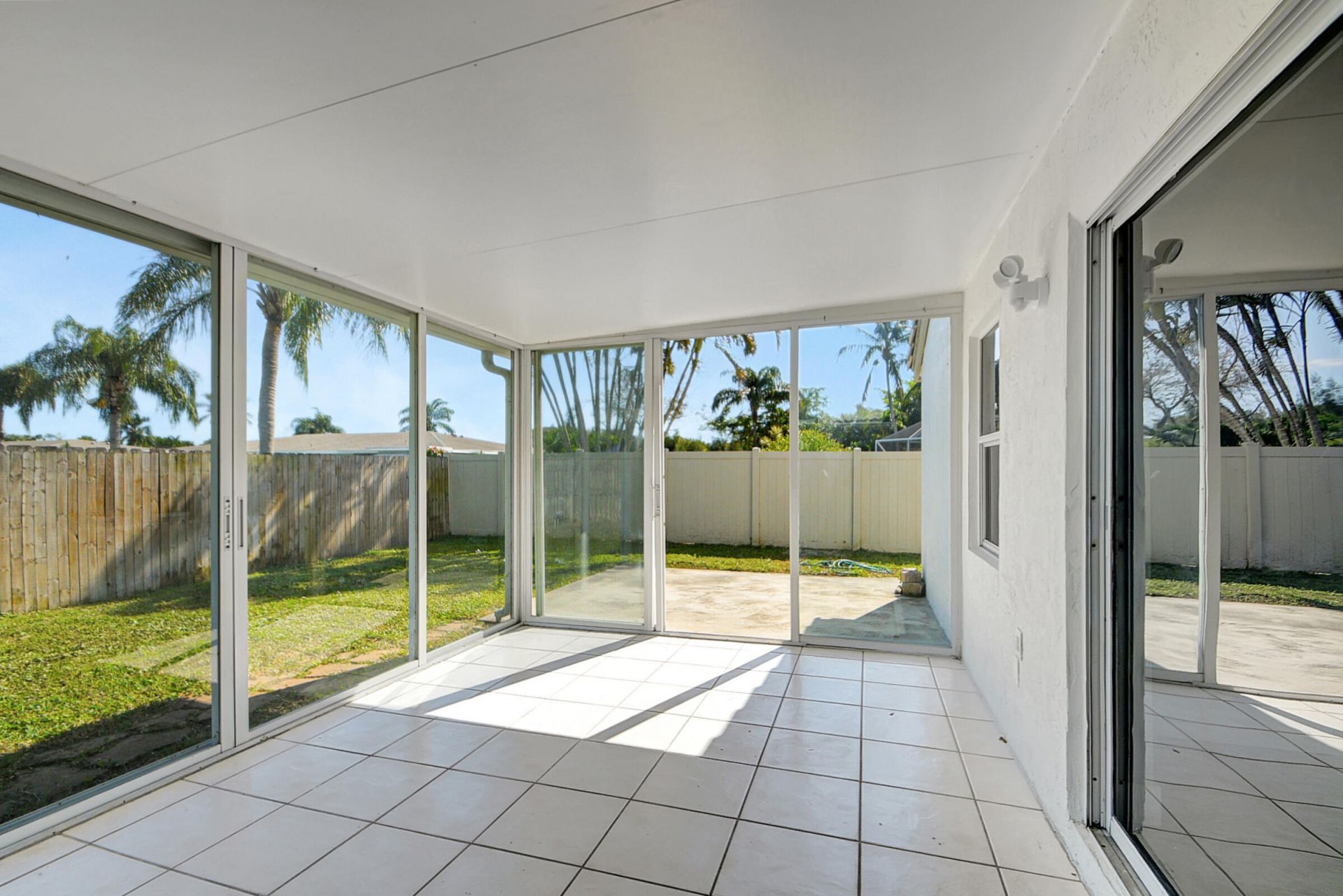 215 NW 40th Avenue, Delray Beach, FL 33445 Photo