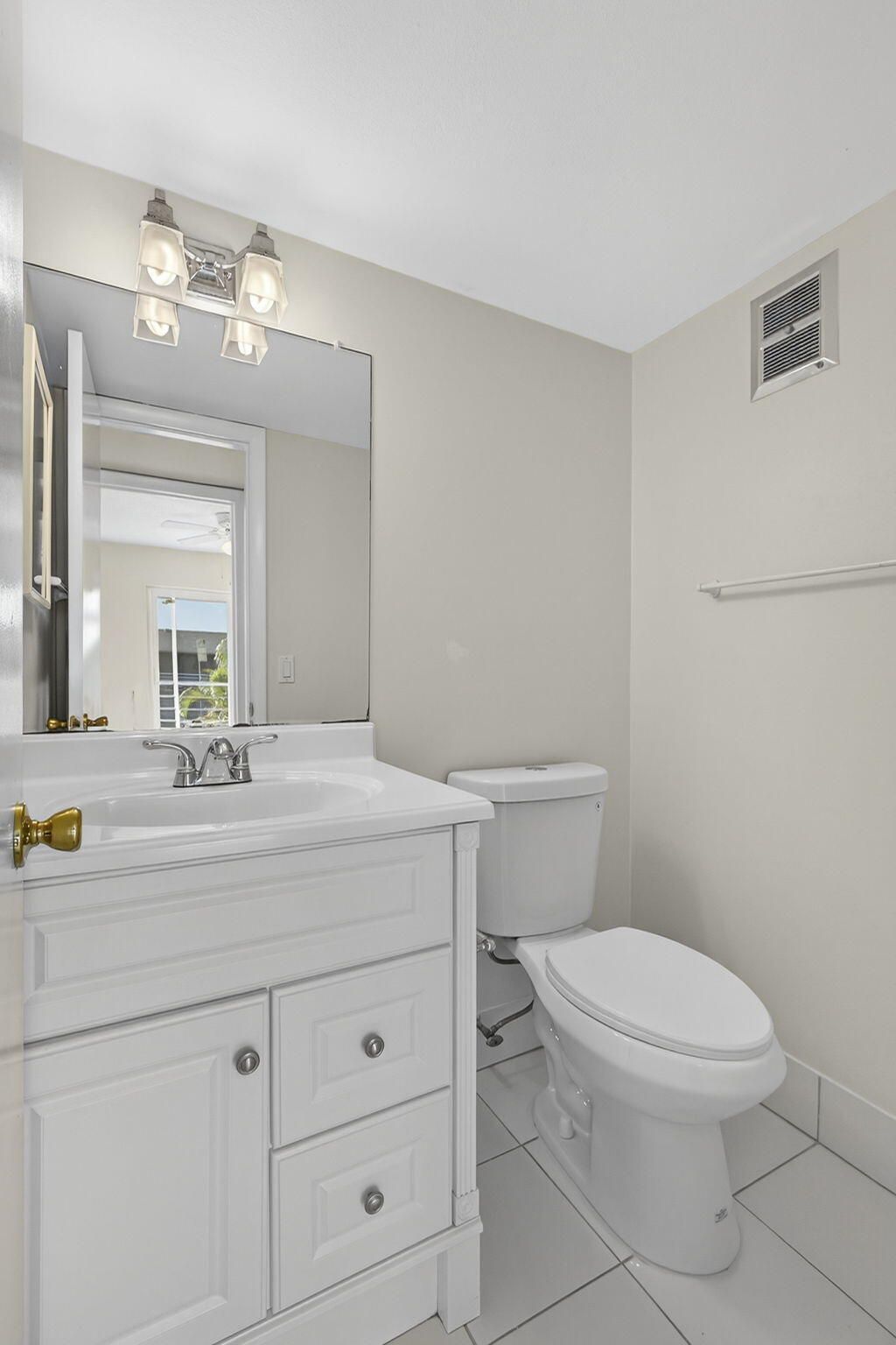 149 Hastings I, West Palm Beach, FL 33417 Photo