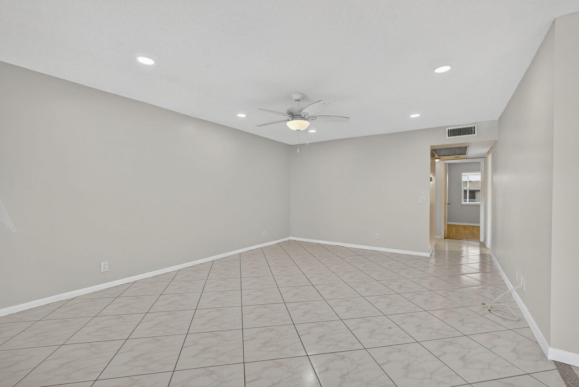 149 Hastings I, West Palm Beach, FL 33417 Photo