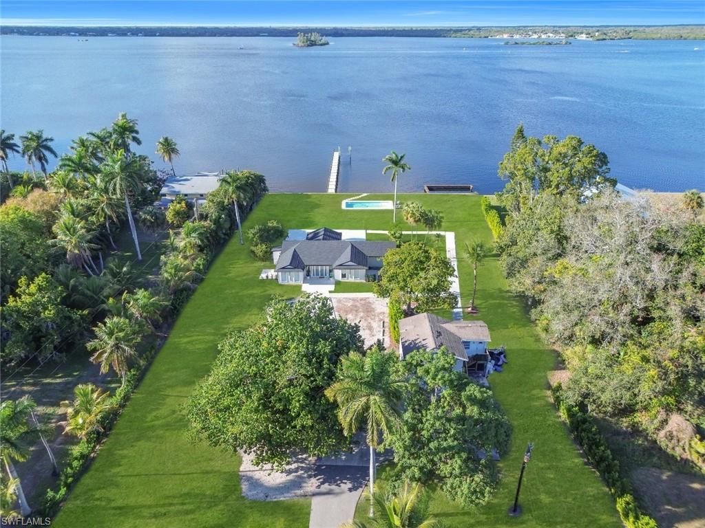 4369 Cypress Ln, Fort Myers, FL 33905 Photo