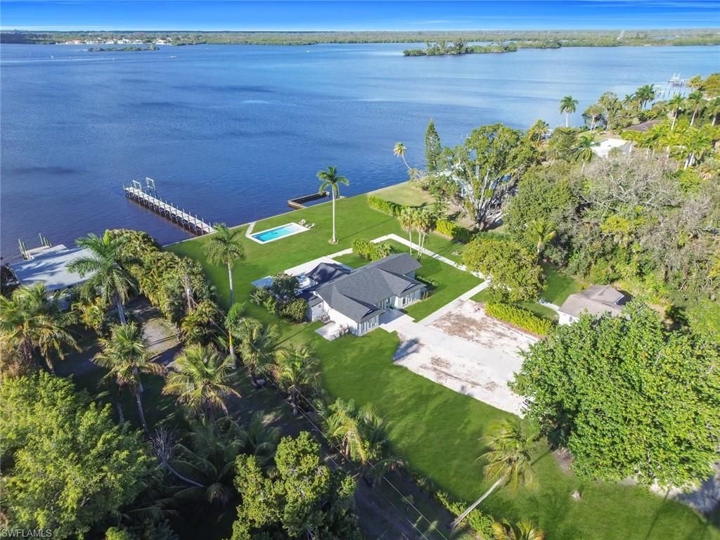 4369 Cypress Ln, Fort Myers, FL 33905 Photo