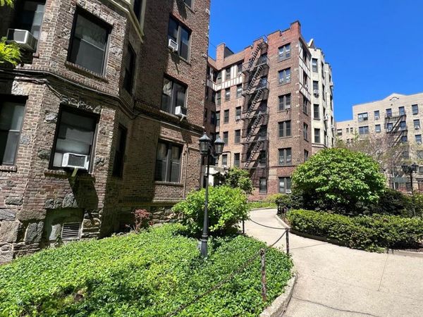 754 Bardy Avenue , Unit 201, Bronx, NY 10462
