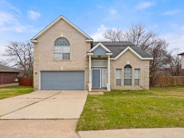 1813 Whirlwind TRL, Round Rock, TX 78664
