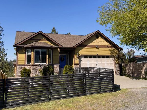 3724 W Grandvie W Grandview Ave, Spokane, WA 99224