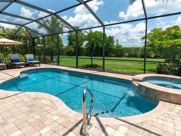 9372 Vercelli CT , NAPLES, FL 34113