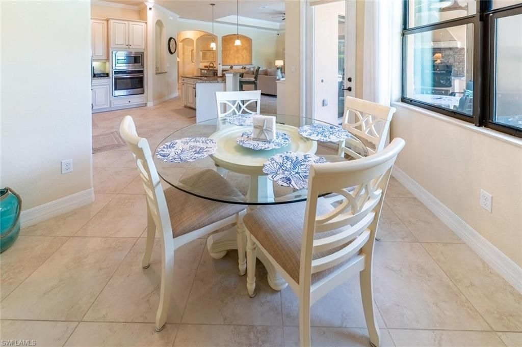 9372 Vercelli Ct , Naples, FL 34113 Photo