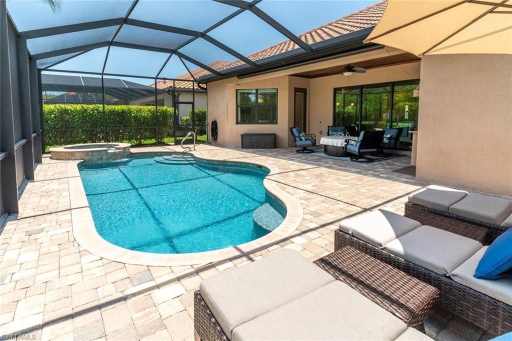 9372 Vercelli Ct , Naples, FL 34113 Photo