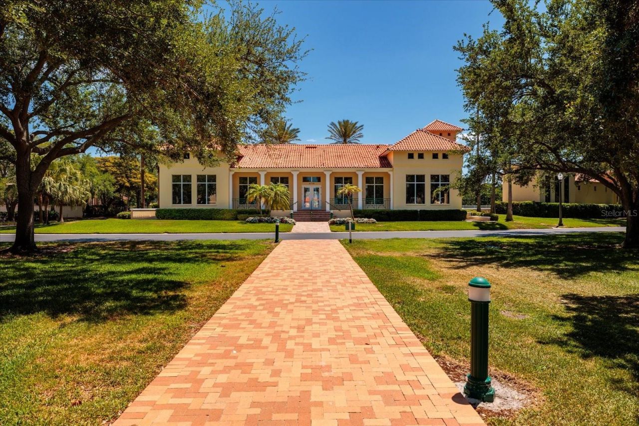 4801 Osprey Drive S, Unit 207, Saint Petersburg, FL 33711 Photo