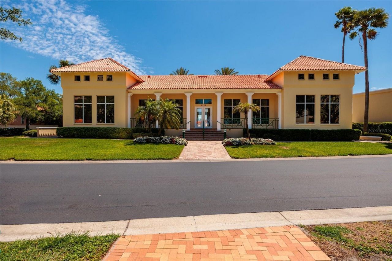 4801 Osprey Drive S, Unit 207, Saint Petersburg, FL 33711 Photo
