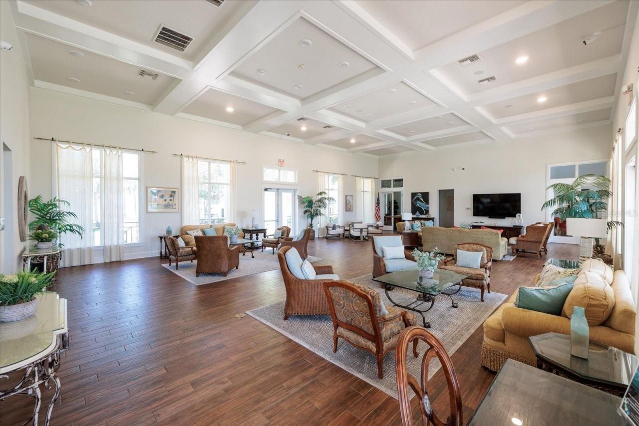 4801 Osprey Drive S, Unit 207, Saint Petersburg, FL 33711 Photo
