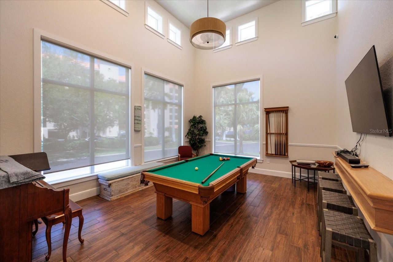 4801 Osprey Drive S, Unit 207, Saint Petersburg, FL 33711 Photo