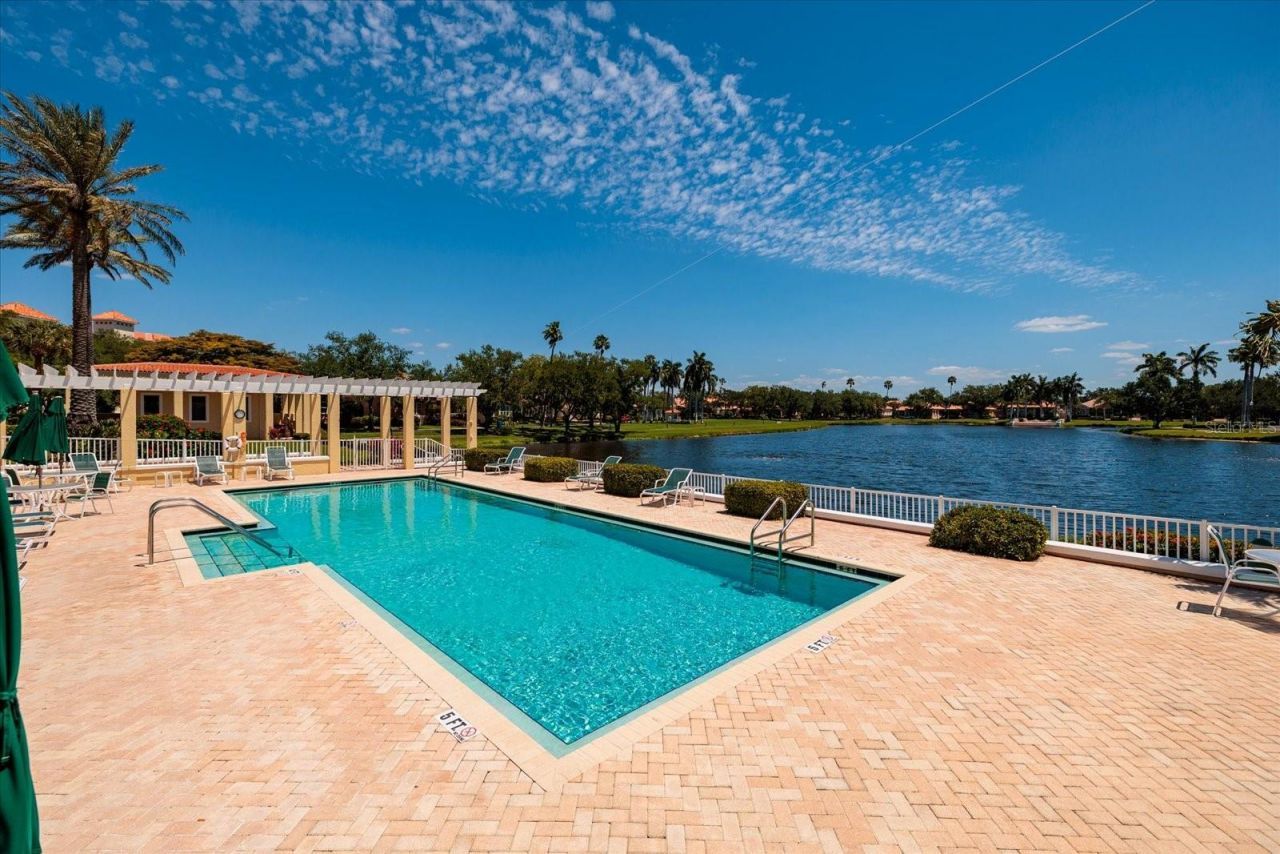 4801 Osprey Drive S, Unit 207, Saint Petersburg, FL 33711 Photo