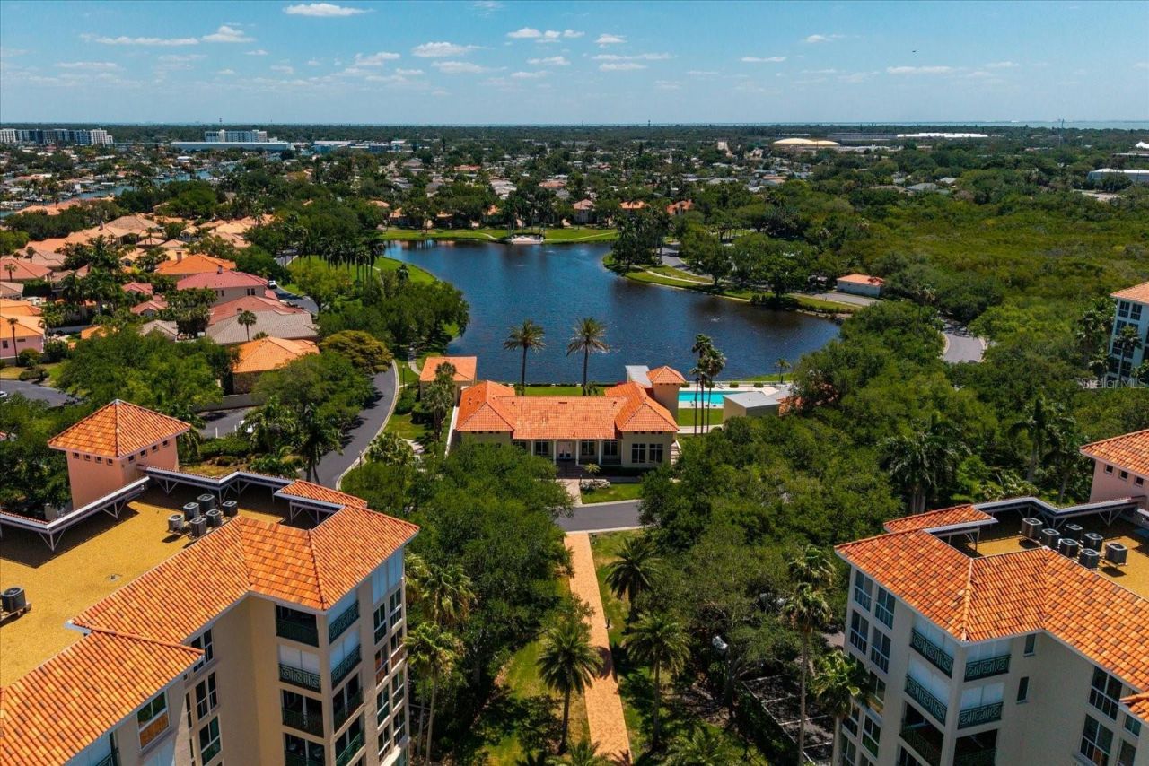 4801 Osprey Drive S, Unit 207, Saint Petersburg, FL 33711 Photo