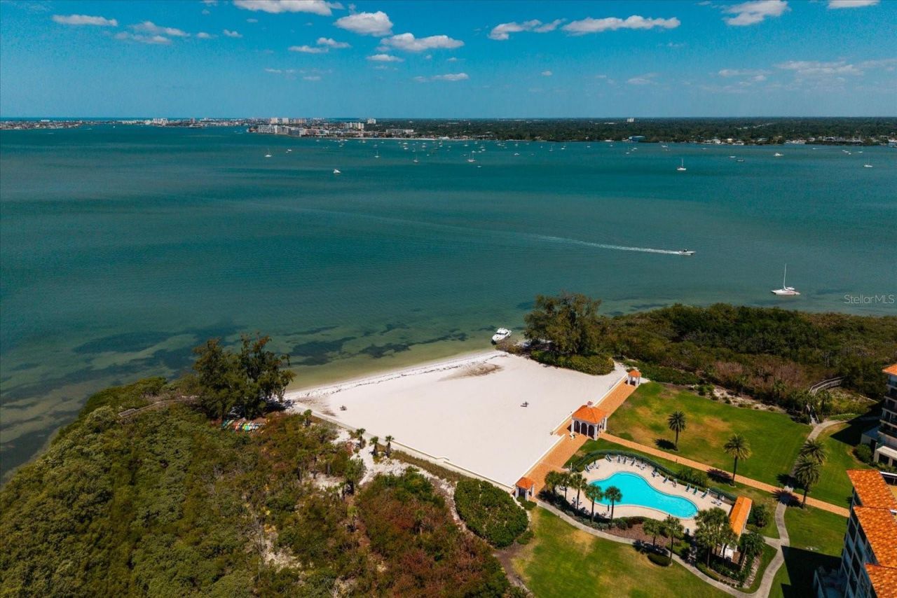 4801 Osprey Drive S, Unit 207, Saint Petersburg, FL 33711 Photo