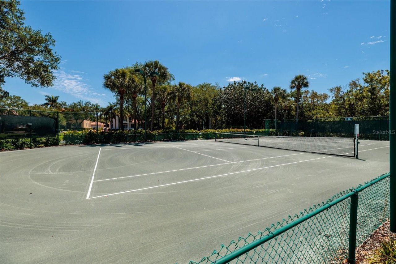 4801 Osprey Drive S, Unit 207, Saint Petersburg, FL 33711 Photo