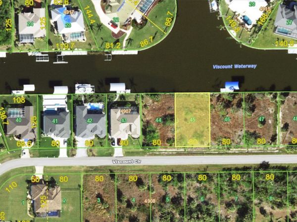 15610 VISCOUNT CIRCLE , PORT CHARLOTTE, FL 33981