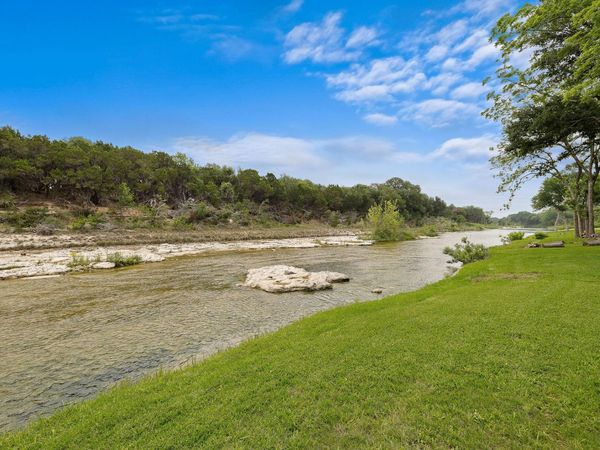 1007 S Gabriel DR, Leander, TX 78641