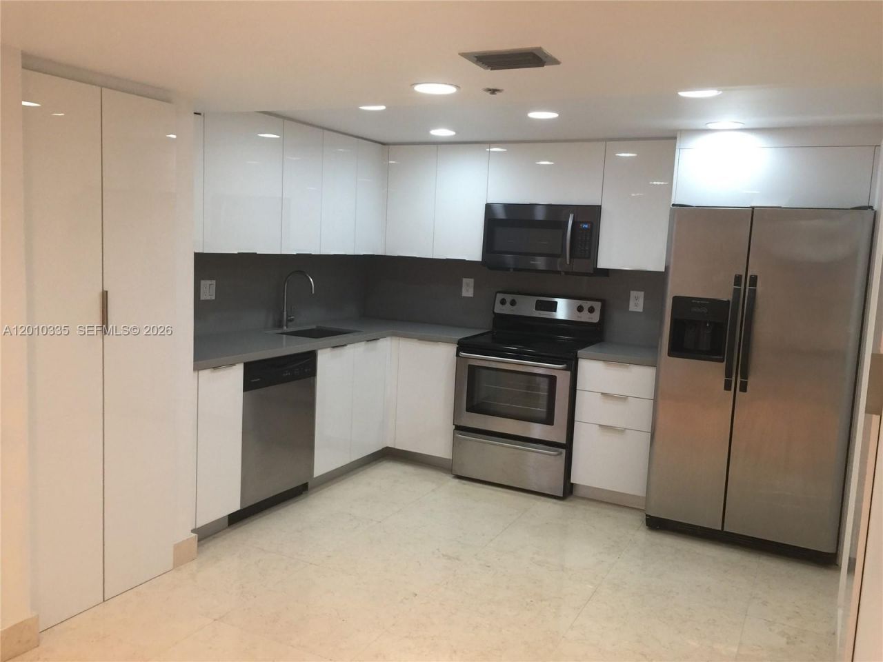 1717 N Bayshore Dr, Unit A-1431, Miami, FL 33132 Photo