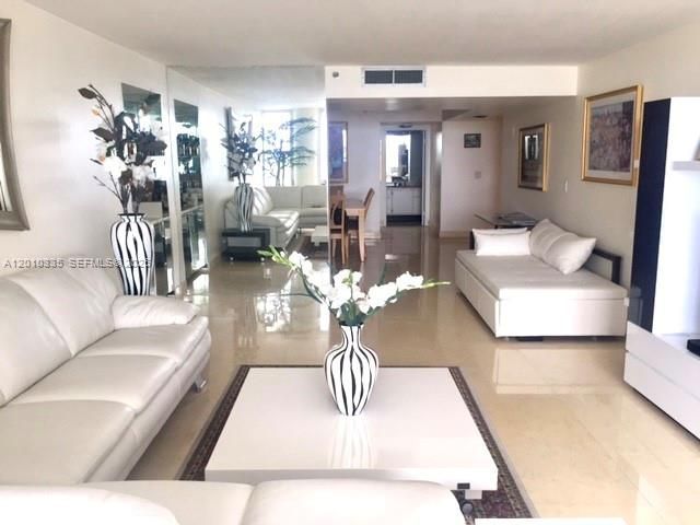 1717 N Bayshore Dr, Unit A-1431, Miami, FL 33132 Photo
