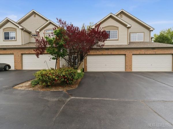 1078 Parkhill Circle , Unit 1078, Aurora, IL 60502