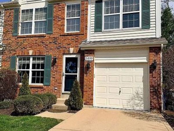 3555 Pearson Pointe, Unincorporated, MO 63129