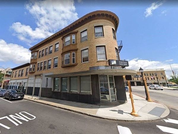 5 Lexington St, Unit 5, Waltham, MA 02452