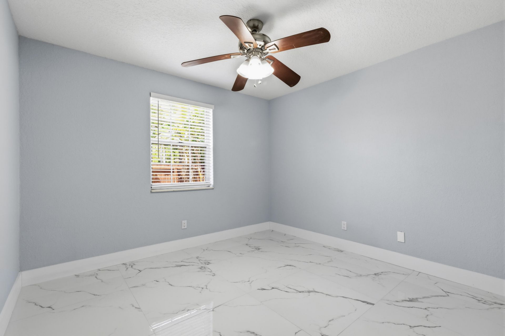 104 Oxford Court, Royal Palm Beach, FL 33411 Photo