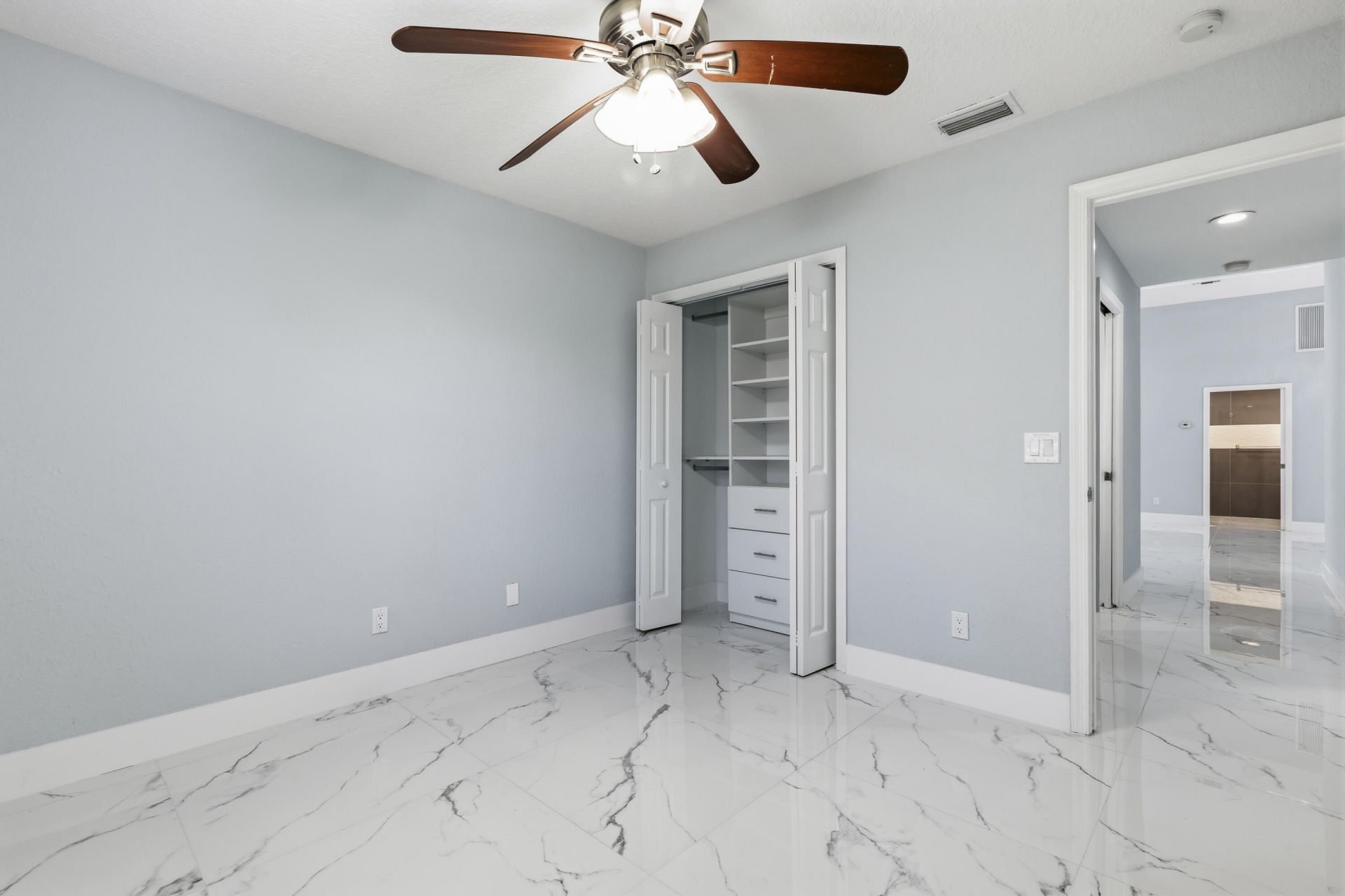 104 Oxford Court, Royal Palm Beach, FL 33411 Photo