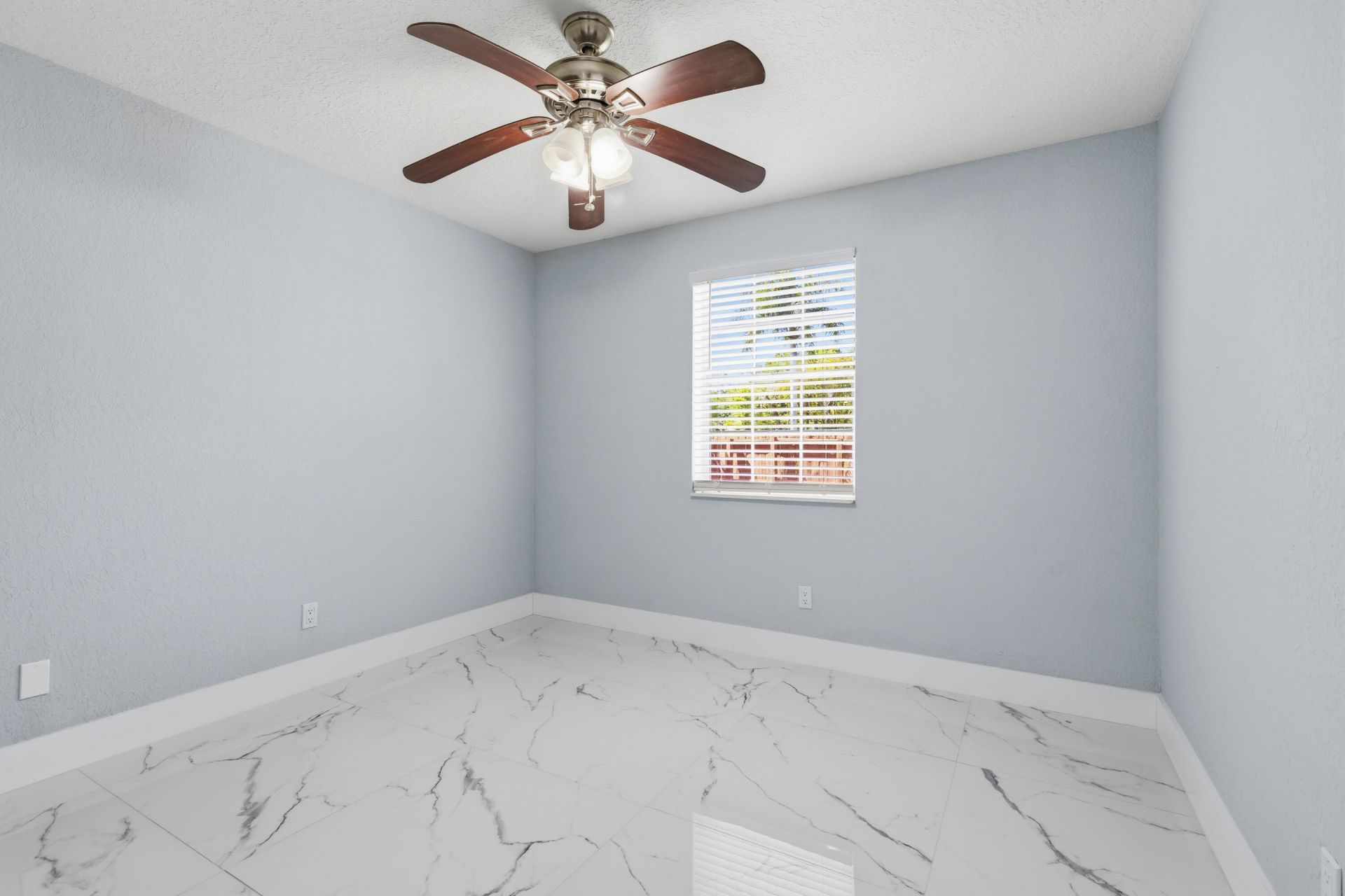 104 Oxford Court, Royal Palm Beach, FL 33411 Photo
