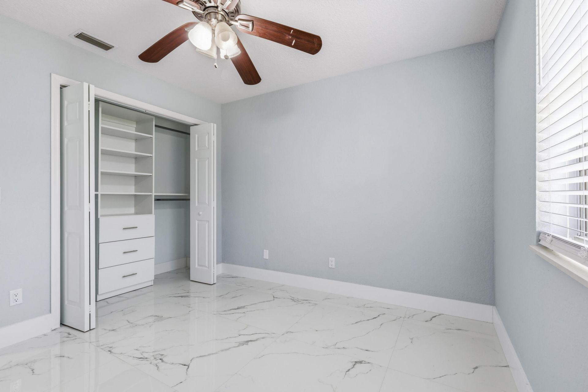 104 Oxford Court, Royal Palm Beach, FL 33411 Photo