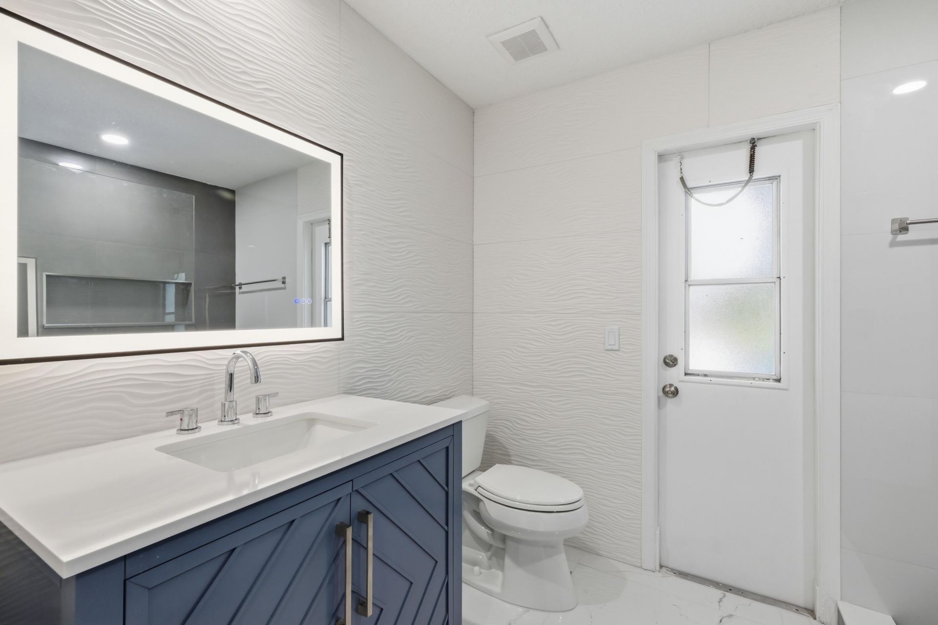 104 Oxford Court, Royal Palm Beach, FL 33411 Photo