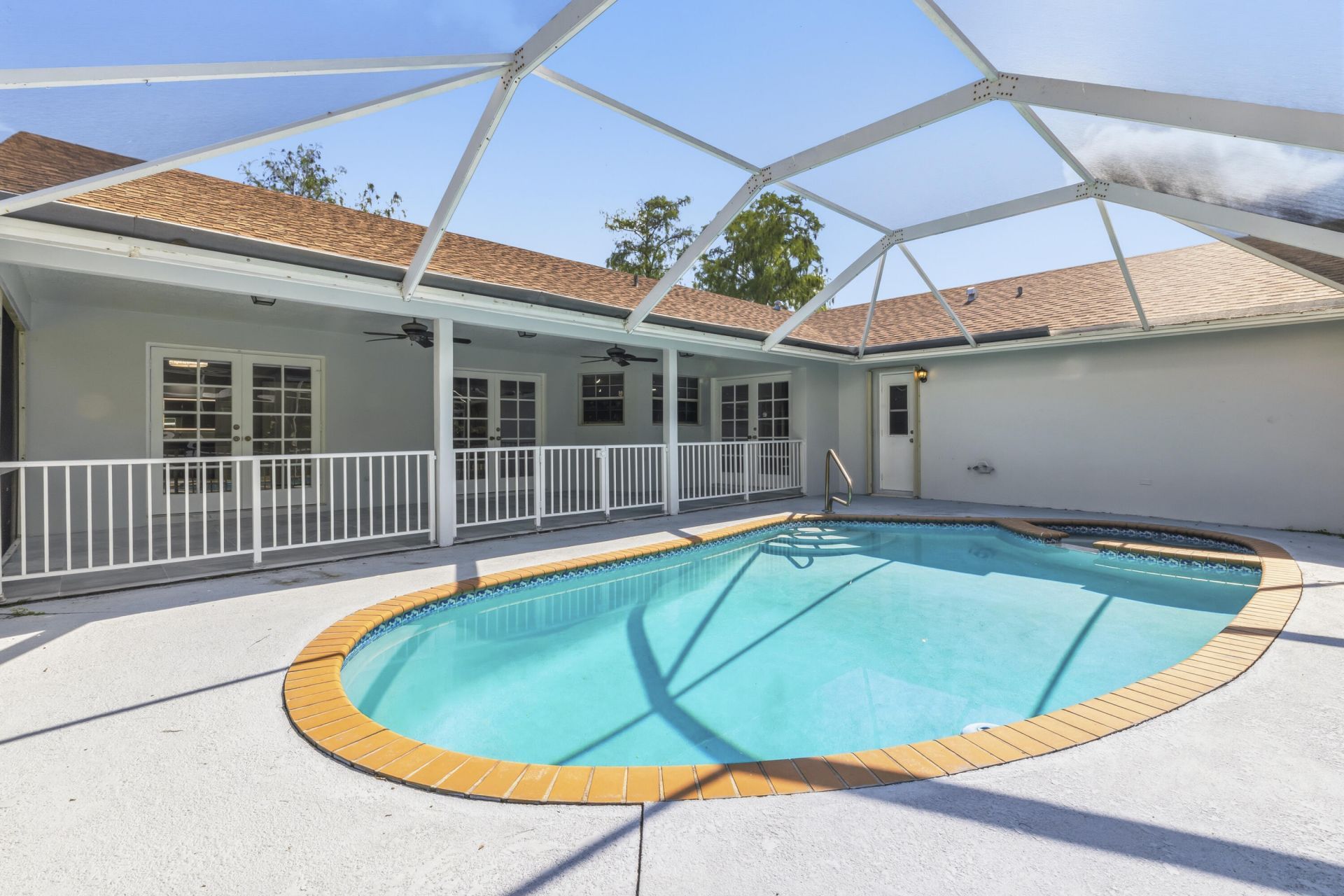 104 Oxford Court, Royal Palm Beach, FL 33411 Photo
