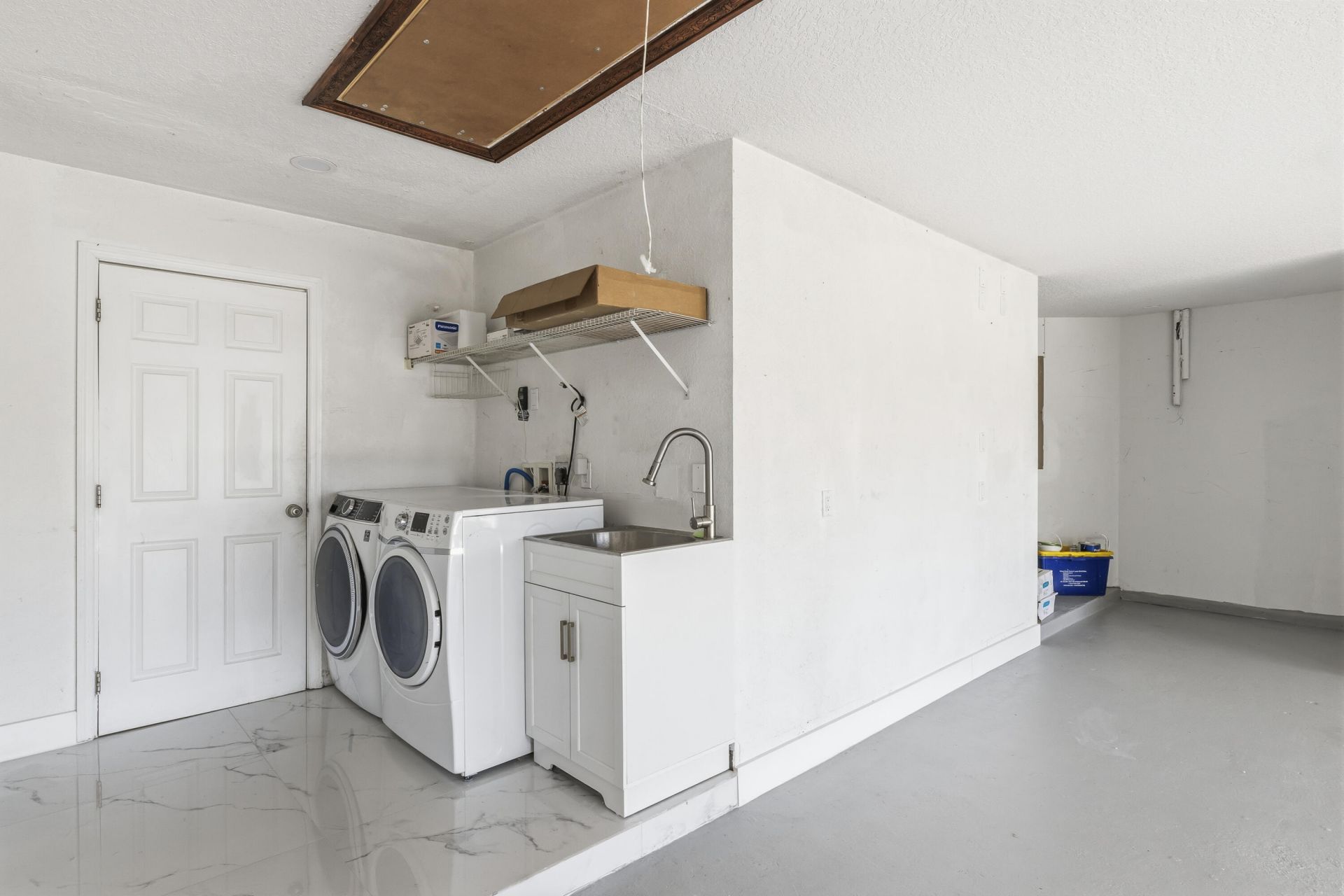 104 Oxford Court, Royal Palm Beach, FL 33411 Photo