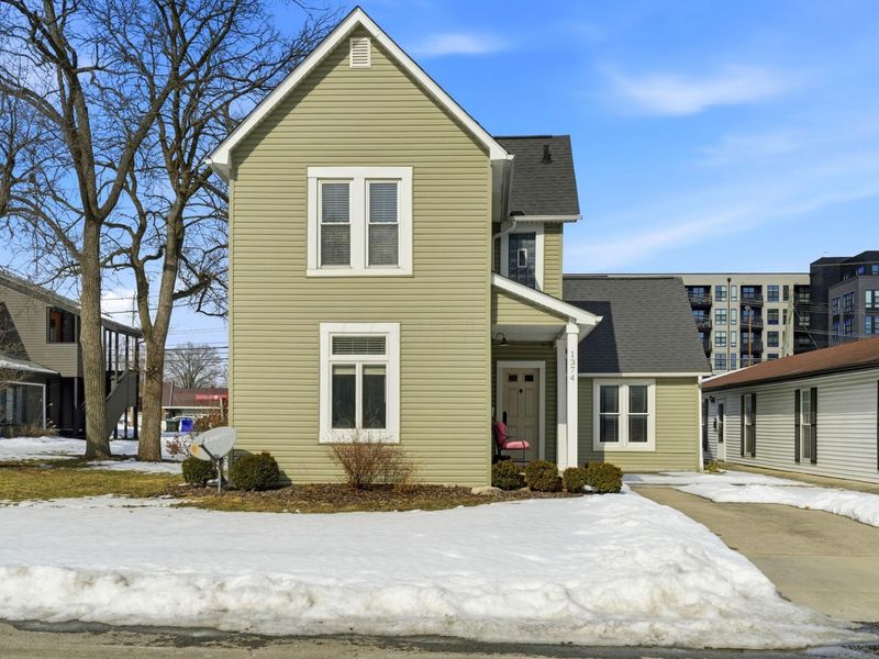 1374 Ida Avenue , Columbus, OH 43212 Photo 2
