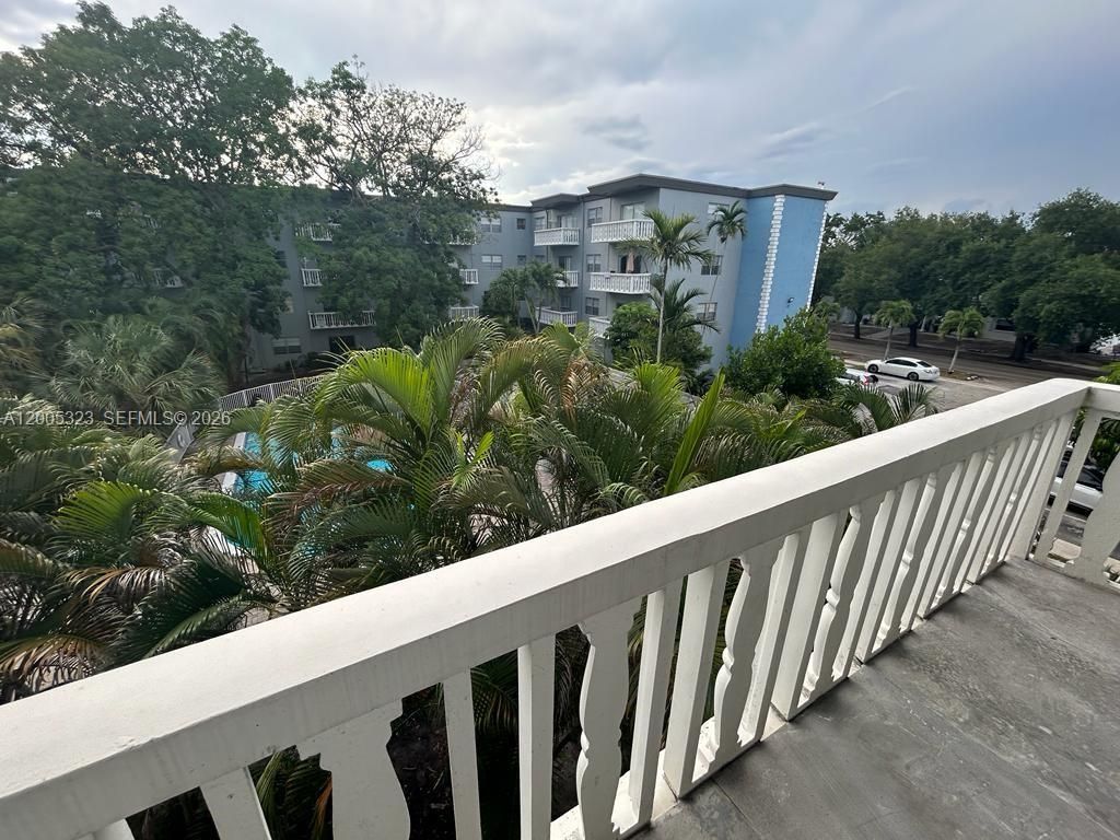 3501 Jackson St , Unit 309, Hollywood, FL 33021 Photo