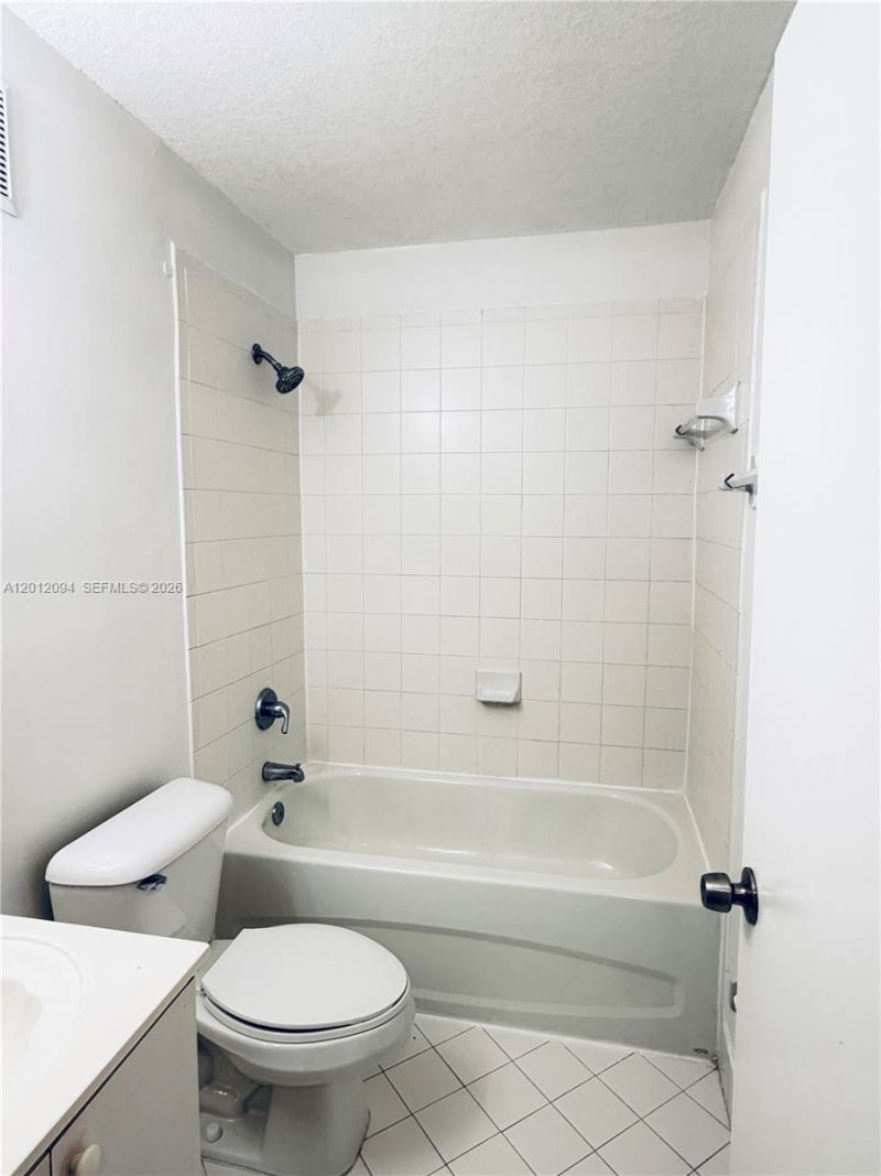 1300 SE 31st Ct, Unit 201-36, Homestead, FL 33035 Photo