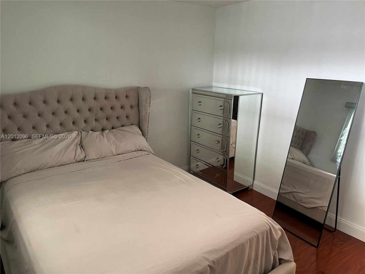 440 Paradise Isle Blvd , Unit 406, Hallandale Beach, FL 33009 Photo