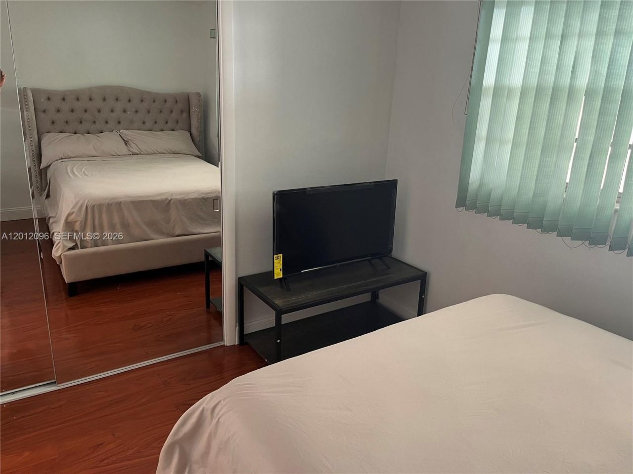 440 Paradise Isle Blvd , Unit 406, Hallandale Beach, FL 33009 Photo