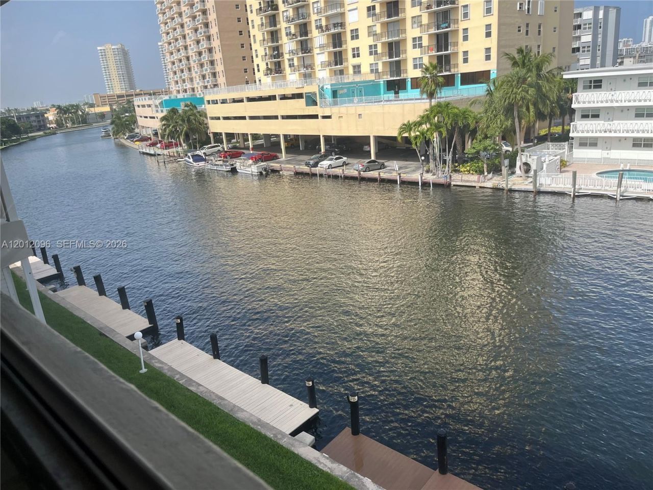440 Paradise Isle Blvd , Unit 406, Hallandale Beach, FL 33009 Photo