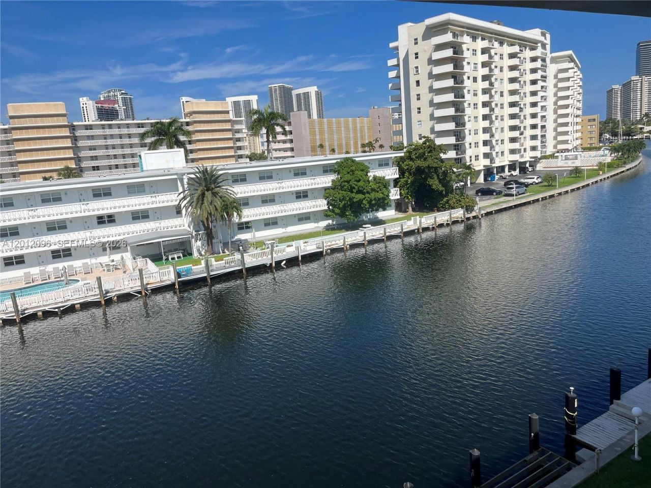 440 Paradise Isle Blvd , Unit 406, Hallandale Beach, FL 33009 Photo
