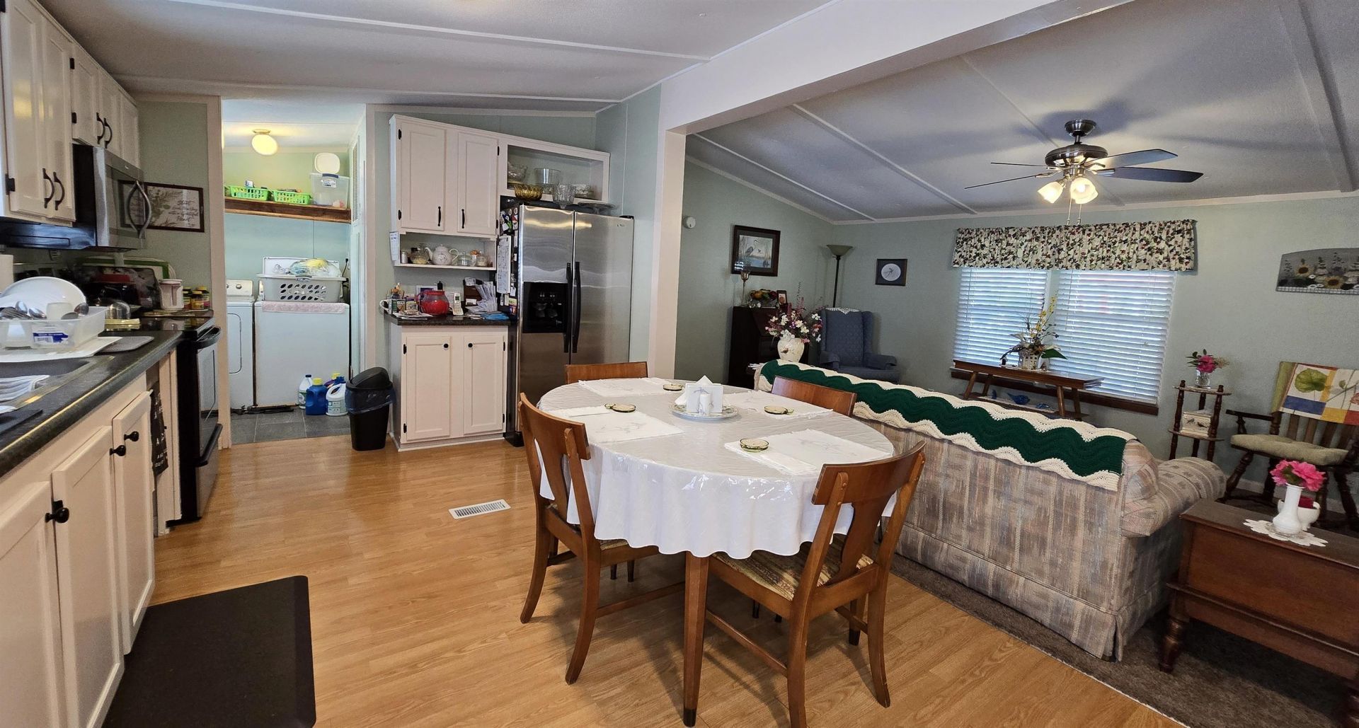 989 Jamestown Rd. Photo 8